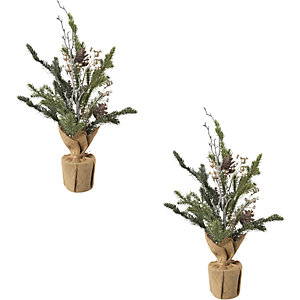 Tannen im Jutesack, 2 Stück, mit Beeren und Zapfen, Höhe 45 cm.